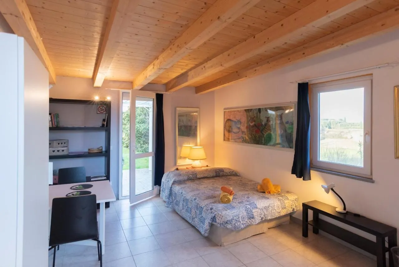 Agriturismo La Pineta Fucecchio 0*,  Italy